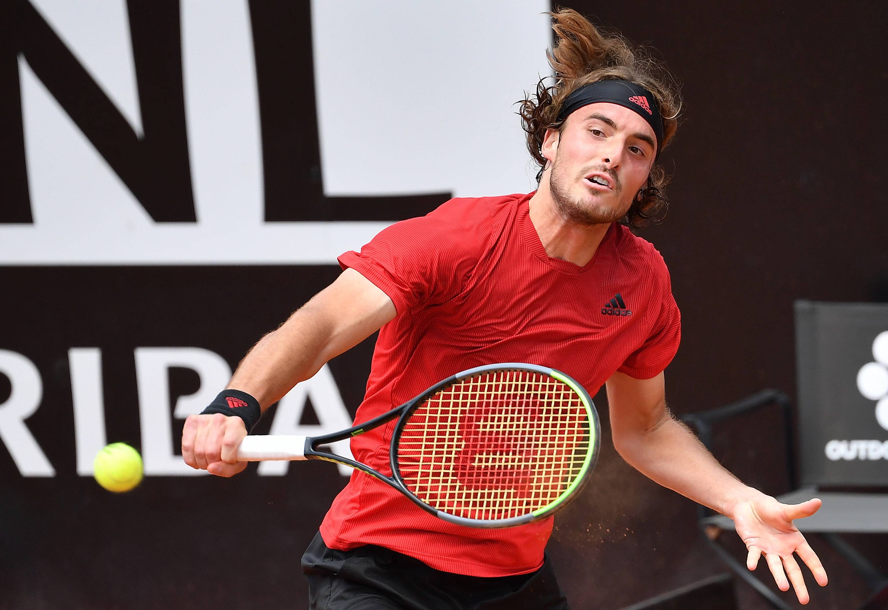 德国网球队爆冷日本网球队,西西帕斯三分雨点燃全场 德国网球队爆冷日本网球队,西西帕斯三分雨点燃全场