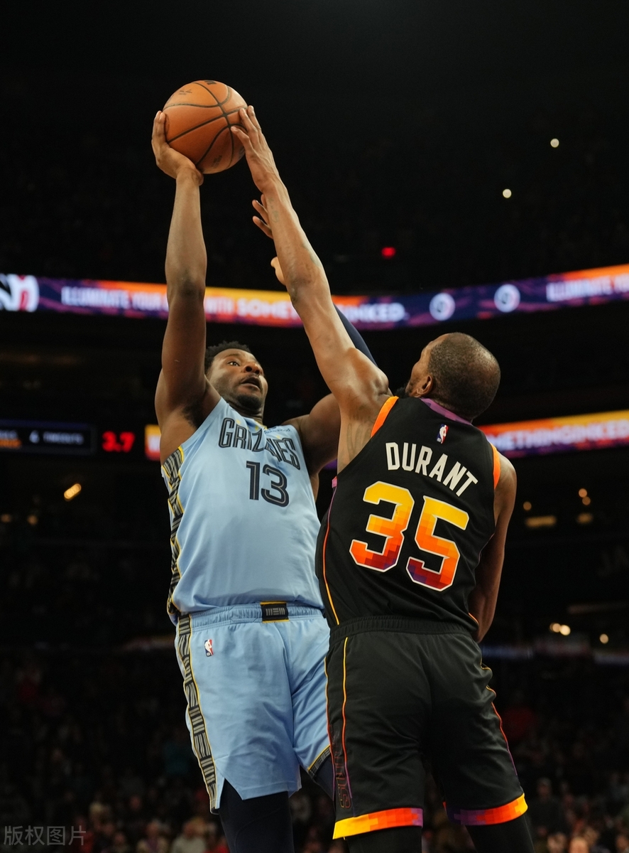 开云平台-雷霆轻取热火,杜兰特三分雨点燃全场的简单介绍