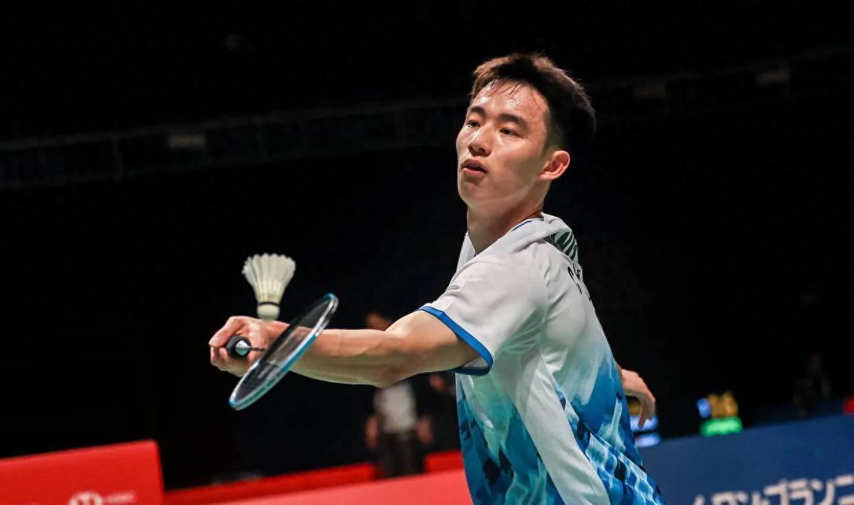 开云下载-包含中国羽毛球队碾压英格兰羽毛球队,安赛龙打破历史纪录的词条