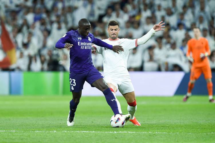 开云体育官网-巴伦西亚主场大获全胜,展现统治力的简单介绍