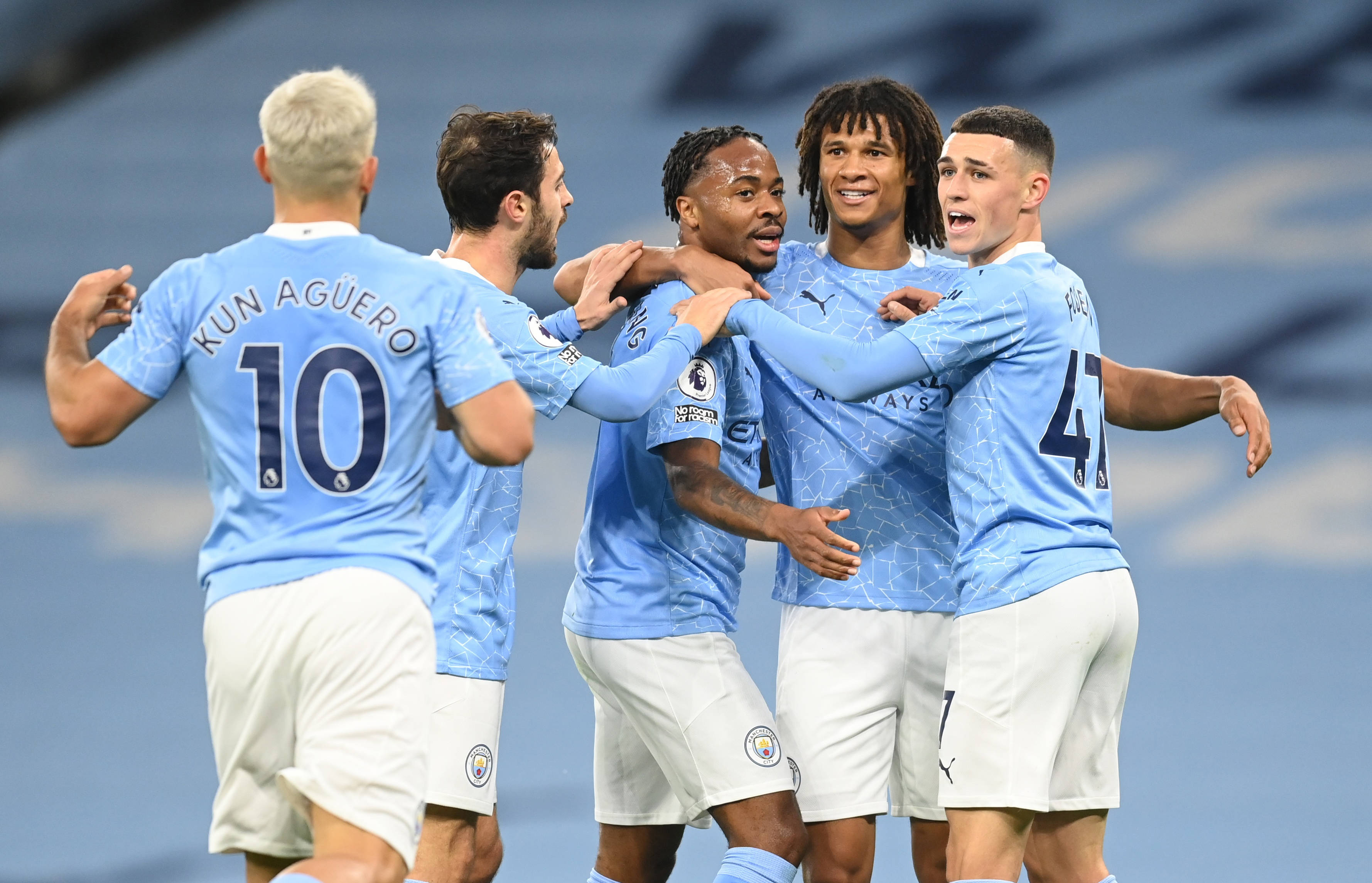 关于豪门足坛竞技:巨星实力对决激情四溢的信息 关于豪门足坛竞技:巨星实力对决激情四溢的信息