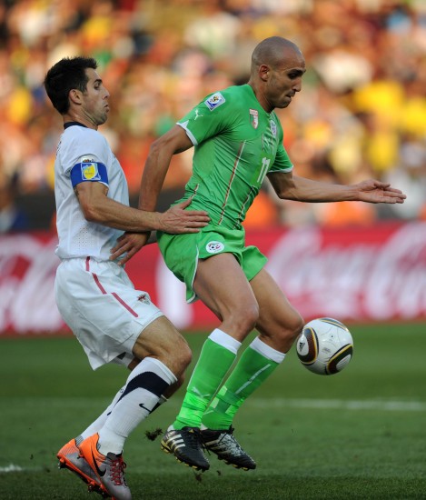 风暴队在场上展现了强大的控球技术的简单介绍 风暴队在场上展现了强大的控球技术的简单介绍