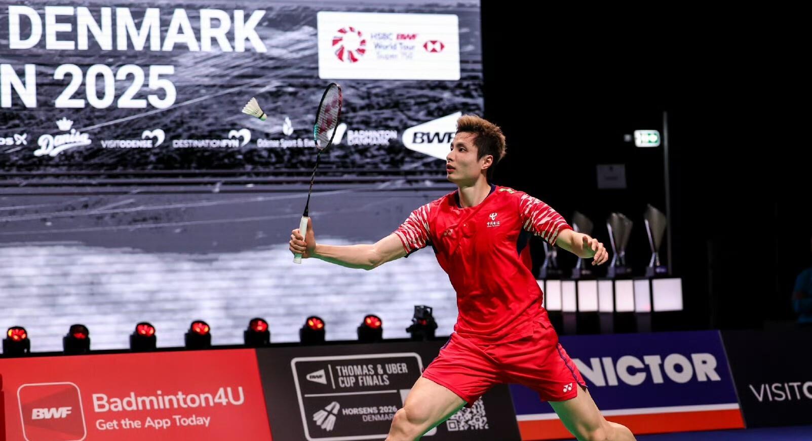 开云体育在线-包含德国队轻取丹麦队,安赛龙统治全场的词条