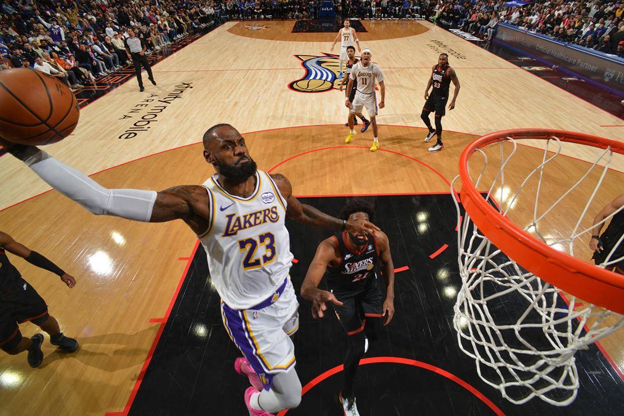 开云官网-浙江队险胜凯尔特人,詹姆斯关键制胜的简单介绍