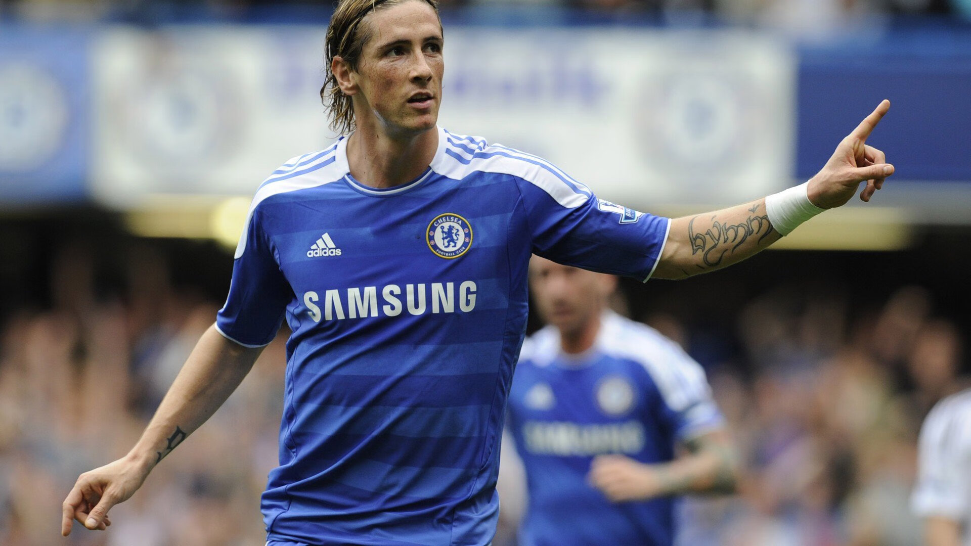 当哥伦比亚节奏掌控阿森纳，大场面先生阿圭罗的致命交响