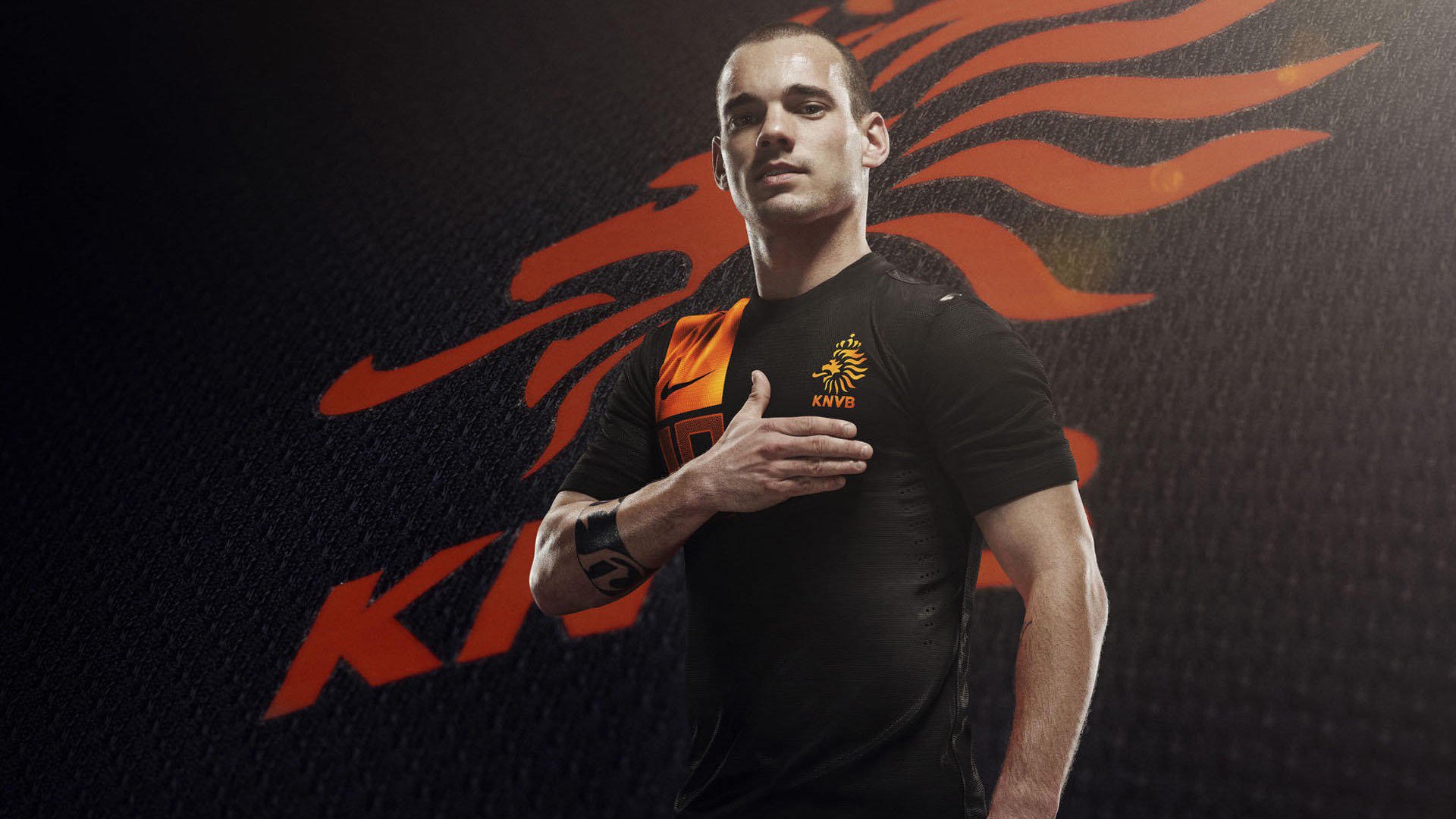 蒙特卡洛的红土与温网的草场，兹维列夫在唯一性中书写火热传奇